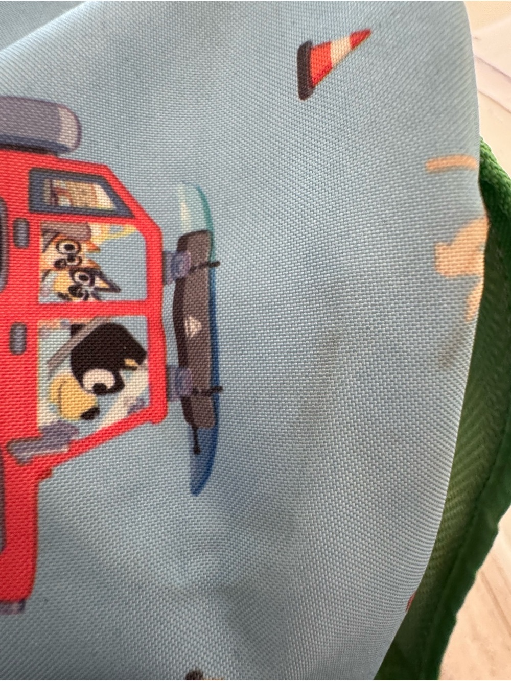 Bluey Backpack & Lunchbag - Picture 6 of 11